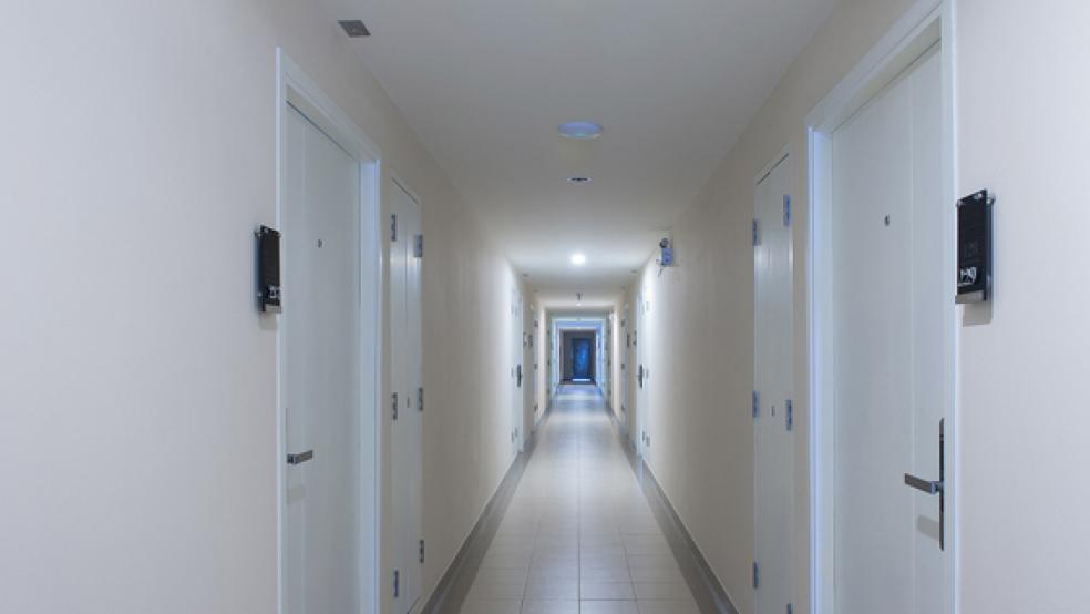 Diesen Flur mit Ferien-Apartments bekommen die Betrogenen nie zu sehen, bei Vorkasse oder Anzahlung ist das Geld weg, warnt die Polizei vor Betrügern.  © Foto: Pixabay