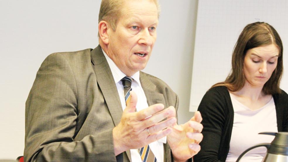 Der Fall des Klinik-Geschäftsführers Claus Eppmann soll nun von einem Gutachter untersucht werden.  © Archivfoto: Jürgens