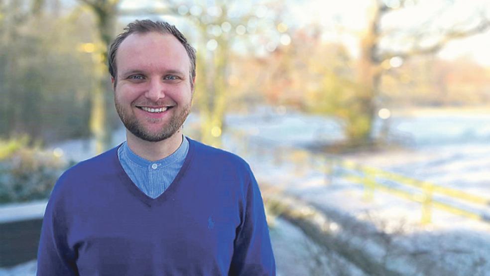 »Mit dem Andachtstelefon bieten wir etwas für Menschen, für die die Online-Angebote der Kirchengemeinden nicht passen«, so Steffen von Blumröder, Pastor der Kirchengemeinde Stiekelkamperfehn,  © Foto: privat