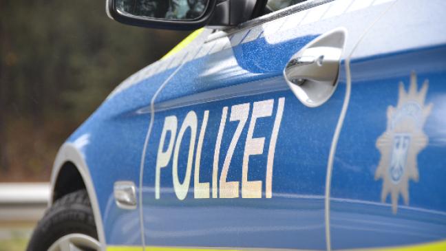 Laptop aus Auto gestohlen