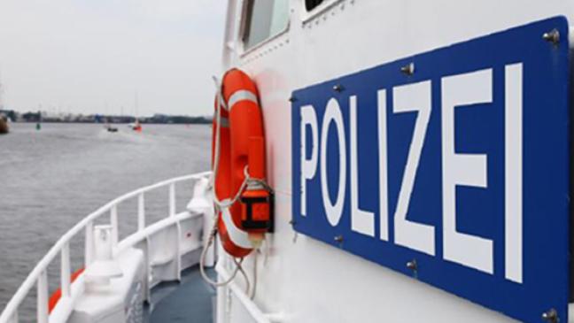 Treibstoff fließt in die Alte Maar