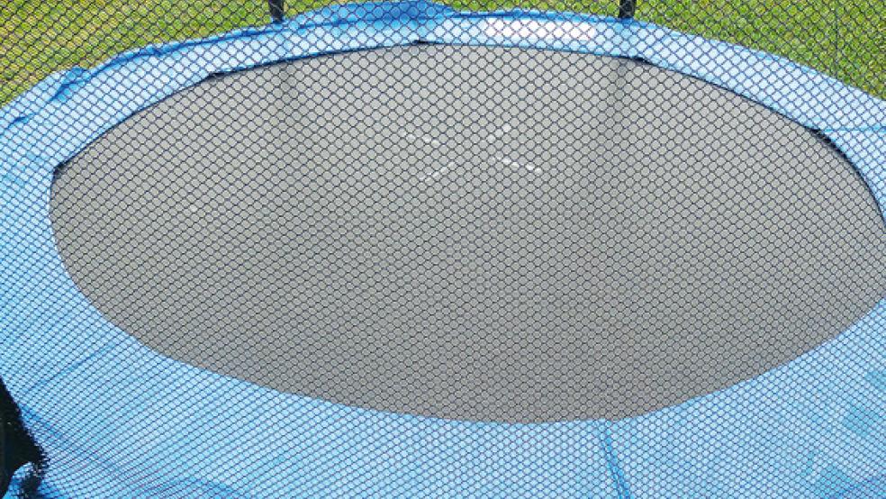 In Weener wurde ein Trampolin von der Polizei gesichert. Bei dem Foto handelt es sich um ein Symbolbild.  © Foto: pixabay