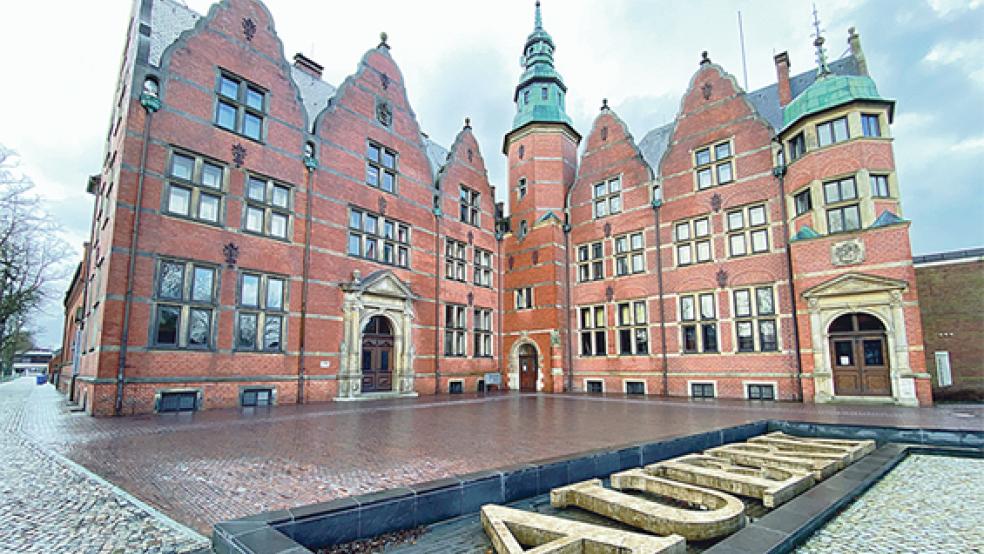 Heimstatt der Ostfriesischen Landschaft: Das Landschaftshaus am Auricher Georgswall entstand ab 1898 und ist Dienstsitz des Landschaftsdirektor.  © Foto: Hanken