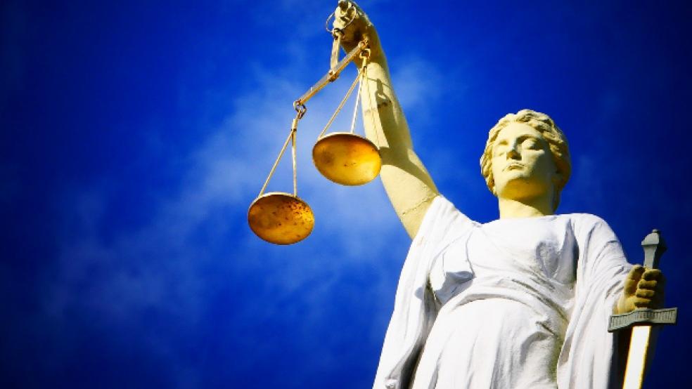 Die Kammer wird unter anderem die Anordnung einer Sicherungsverwahrung prüfen. © Symbolfoto: Pixabay