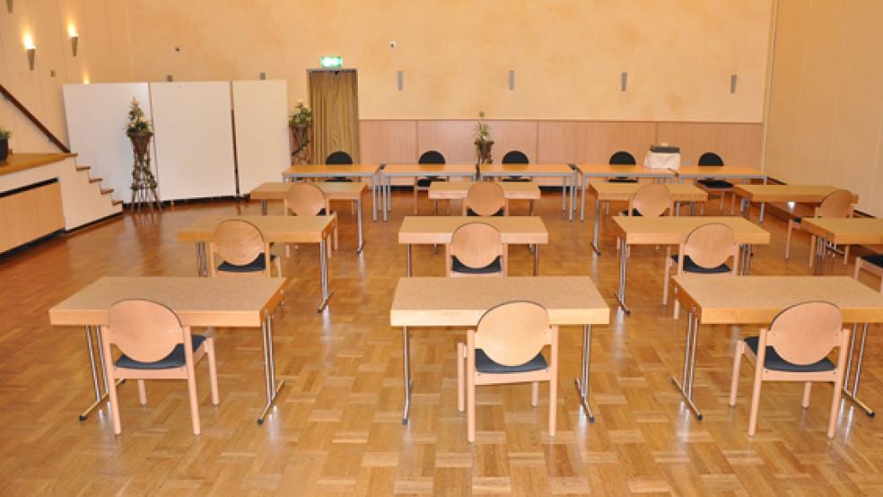 Die Dorfgemeinschaftsanlage am Kellingwold bietet genug Platz für Sitzungen des Rates der Gemeinde Bunde in Corona-Zeiten. Der Saal des Rathauses, in dem der Rat vor Ausbruch der Pandemie tagte, ist unter den Bedingungen des Hygienekonzeptes zu klein.  © Archivfoto: Boelmann