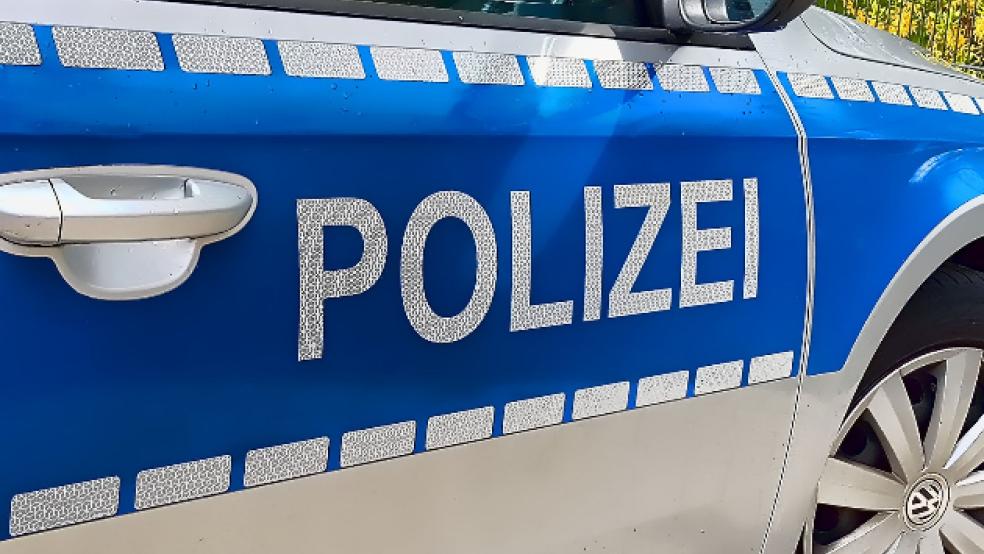 Die unbekannten Täter beschädigten unter anderem mehrere Innentüren und eine Küchenzeile. © Symbolfoto: Pixabay