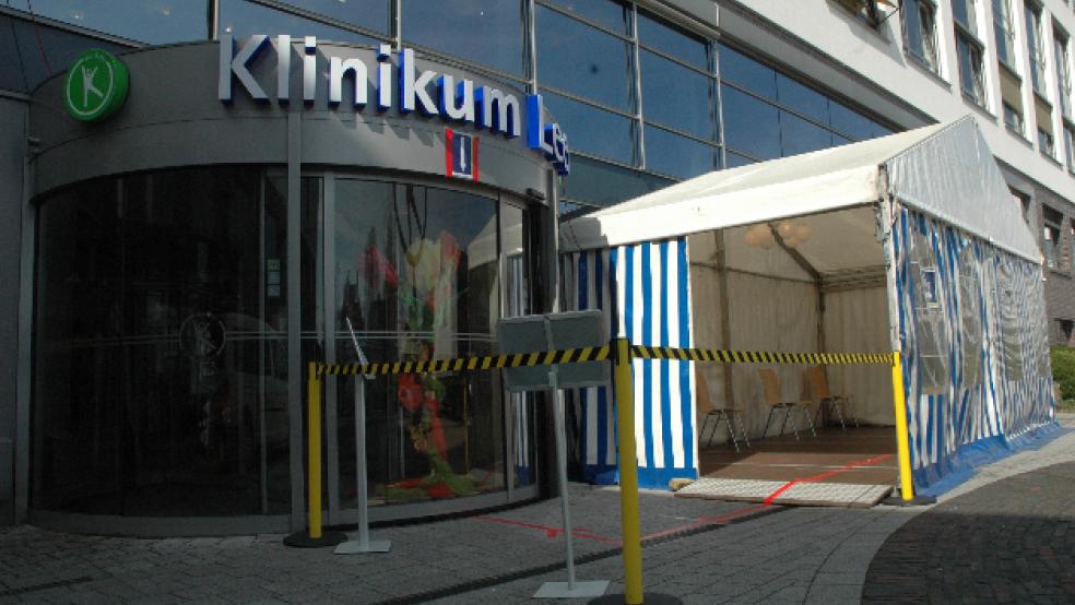 Im Klinikum in Leer befinden sich zurzeit drei Corona-Patienten auf der Intensivstation. Im Borromäus-Hospital sind aktuell zwölf Intensivbetten mit Corona-Infizierten belegt. © Foto: Szyska