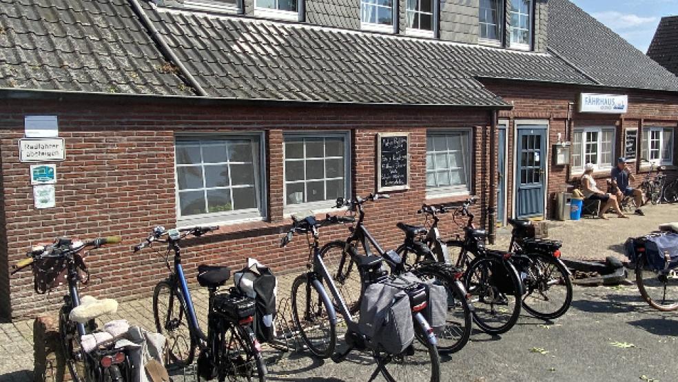 Beliebtes Ausflugslokal auch für Rheiderländer: Das »Fährhaus« in Mitling Mark. © Hanken