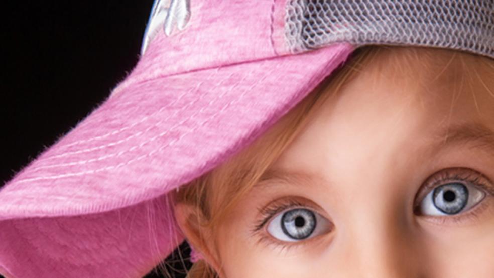 Ein rosafarbenes Basecap (Beispielfoto) weckte den detektivischen Spürsinn der Filsumer Polizei.  © Foto: pixabay