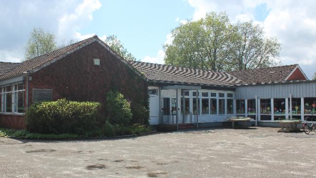 Lichtdurchflutete Mensa