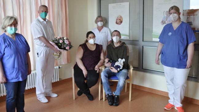 Matteo ist das 500. Baby im Klinikum Leer