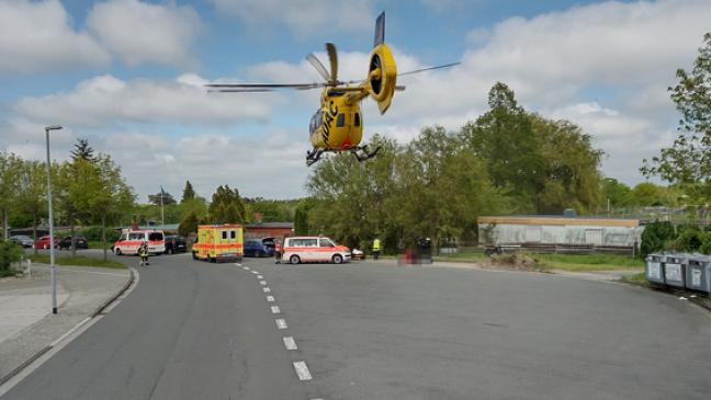 Fahrschüler nach Unfall mit Hubschrauber in Klinik