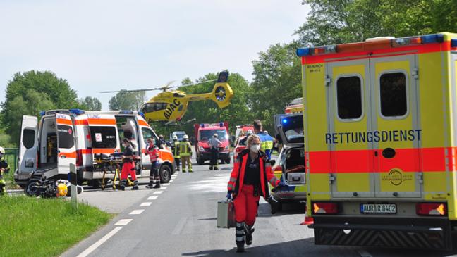 Motorradfahrer schwebt nach Unfall in Lebensgefahr