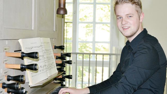 Mit der Orgel auf dem zweiten Platz