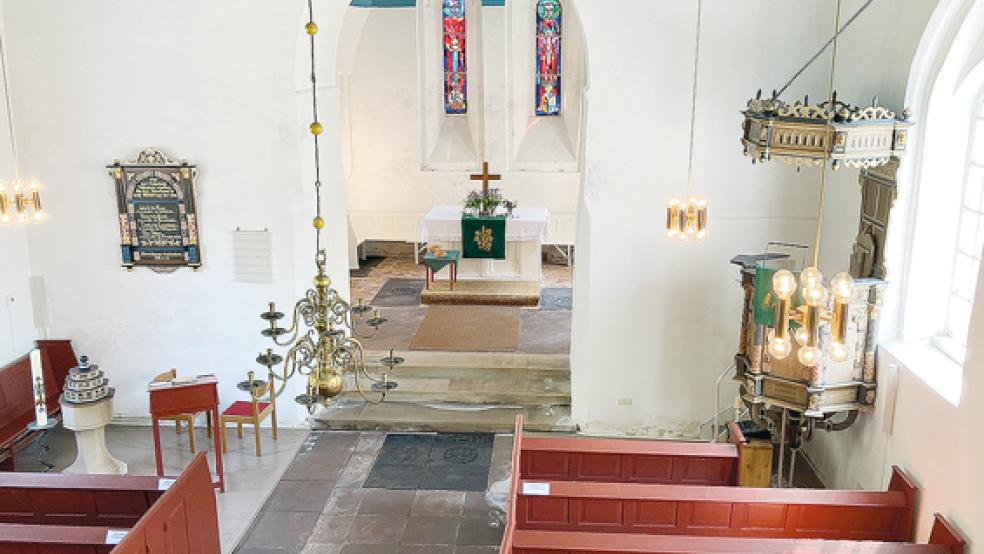 Die evangelisch-lutherische Liudgeri-Kirche in Holtgaste wurde Anfang der 2000er Jahre renoviert. Das Ergebnis kann sich sehen lassen. Vieles erbrachte die kleine Kirchengemeinde in Eigenleistung. Das Gotteshaus bietet 157 Plätze und eine hervorragende Akustik.  © Fotos: Boelmann