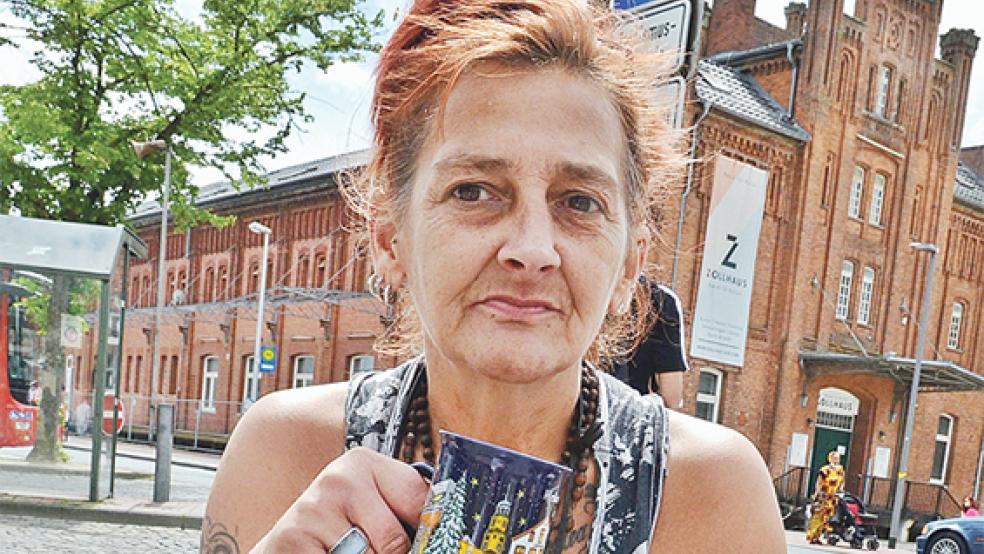 Die 57-jährige Obdachlose Ilona lebt seit 40 Jahren auf der Straße.  © Fotos: Ammermann