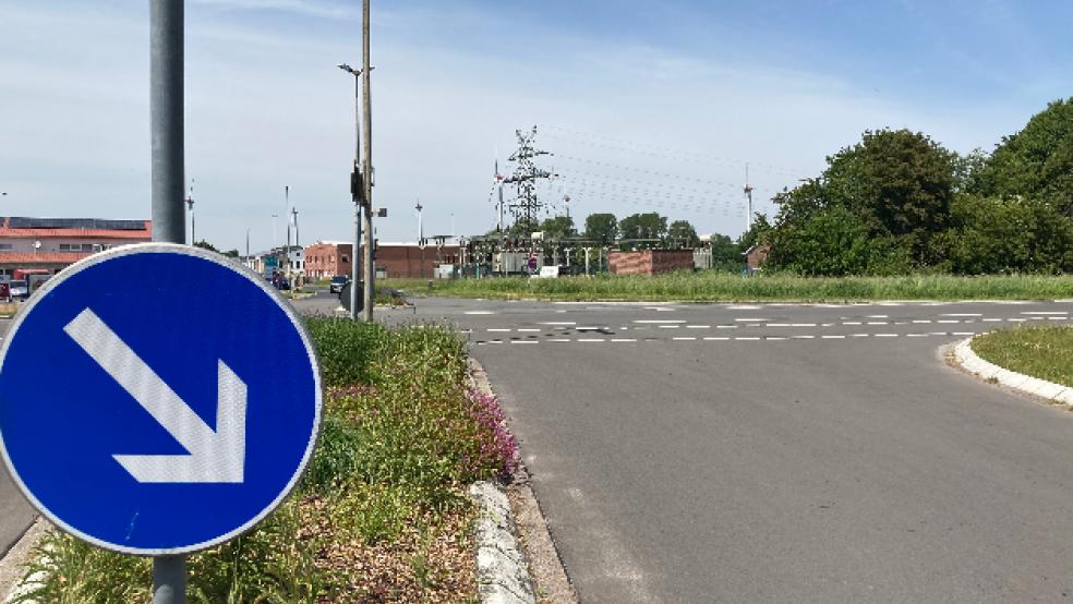 Auf der B 436 in Weener hat es auf Höhe Industriestraße/Norderstraße immer wieder brenzlige Situationen gegeben. © Boelmann