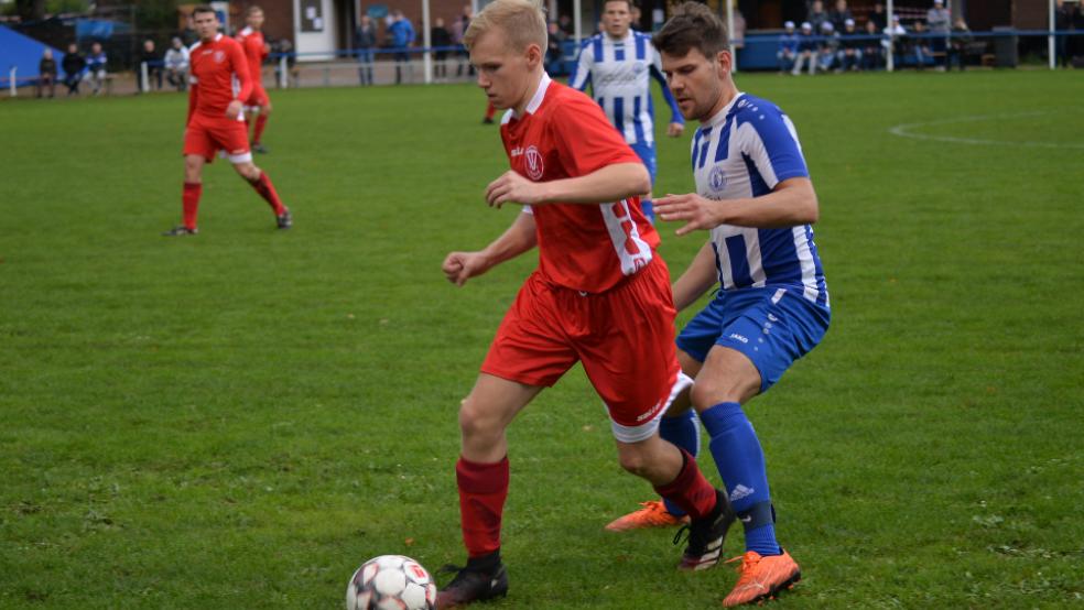 Die Herren-Mannschaften auf Kreisebene in Ostfriesland starten am 15. August in die Punktspielsaison. Eine Woche zuvor starten die Mannschaften, zu denen auch die A-Klassisten Bunde II und Möhlenwarf zählen, in den Sparkassen-Ostfrieslandpokal.  © Foto: Born