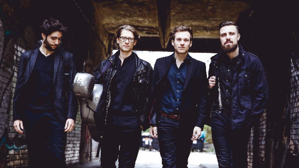 Das »Cuarteto Sol Tango« verkörpert die neue Stimme authentischen Tangos mit orchestralem Klang und kammermusikalischer Verve. Auf Gut Horn gastiert das mittlerweile populäre Quartett mit dem argentinischen Sänger Leonel Capitano. © Foto: Marie Staggat