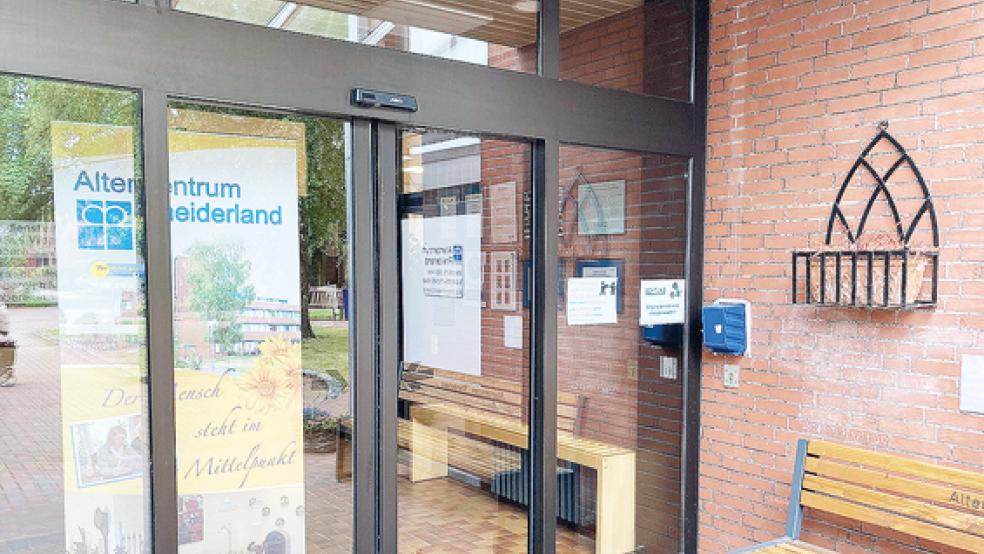 Im Altenzentrum Rheiderland in Weener gelten ab heute neue Verhaltensregeln für Besucher.  © Foto: Boelmann