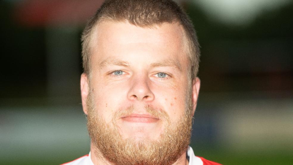 Marco Borchers trug sich für den TV Bunde II gegen den TuS Weener II gleich zweimal als Torschütze ein. Auch Daniel Gidion traf doppelt. © Foto: Bruins