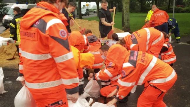 Mobiles Krankenhaus für Flutopfer