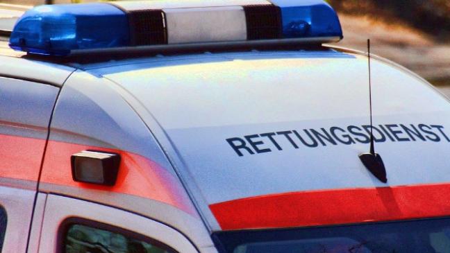 Zwei Verletzte und zwei schrottreife Autos