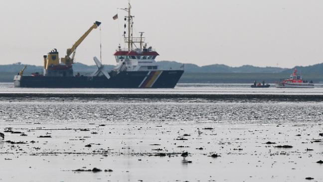 Ermittler suchen nach Ursache für Absturz