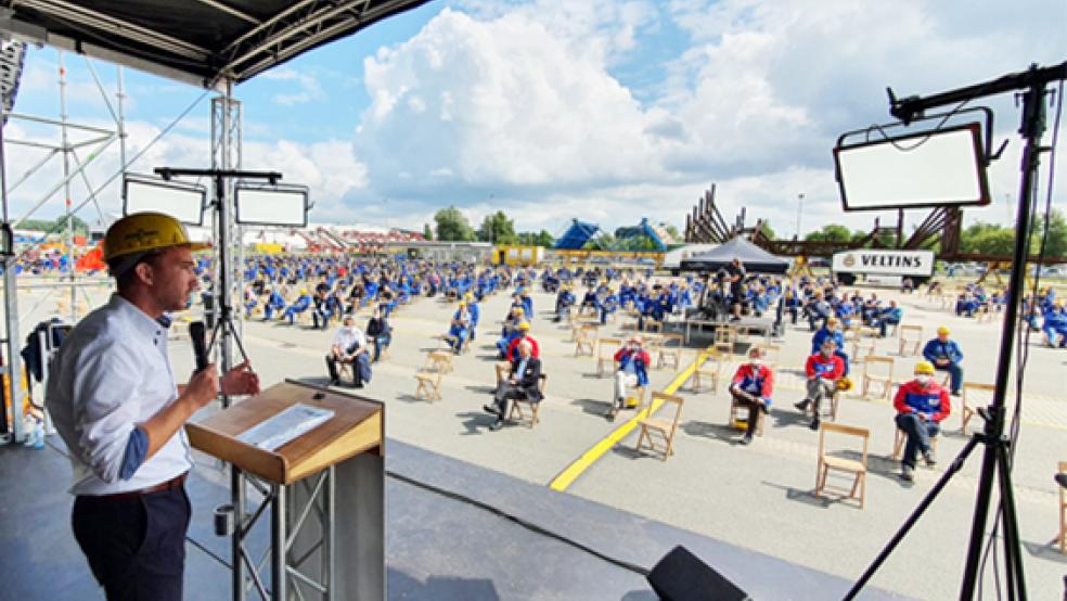 Betriebsratschef Nico Bloem hatte auf den Versammlungen auf der Meyer Werft am Mittwoch für die Zustimmung zum Zukunftspaket geworben.  © Foto: Meyer Werft