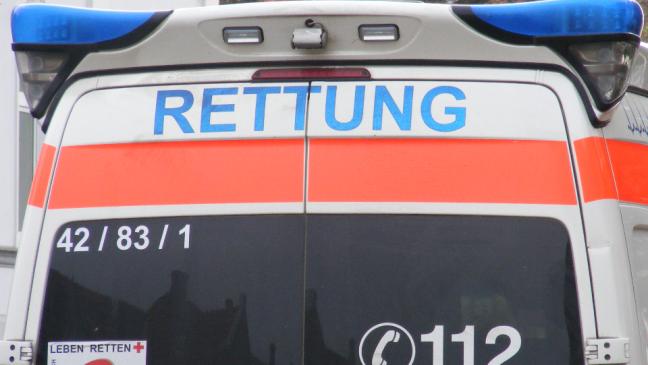 86-Jähriger stürzt über Gabel eines Radladers