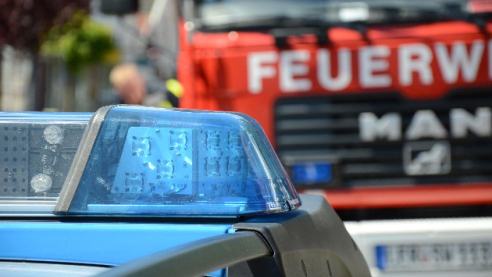 Ein 18-Jähriger aus Holtgast wurde bei einem Unfall schwer verletzt und musste ins Krankenhaus gefahren werden.  © RZ-Archiv