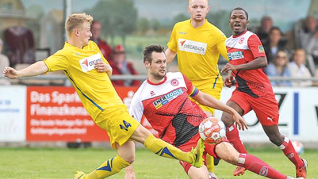 Germania fliegt in Großefehn aus dem Pokal