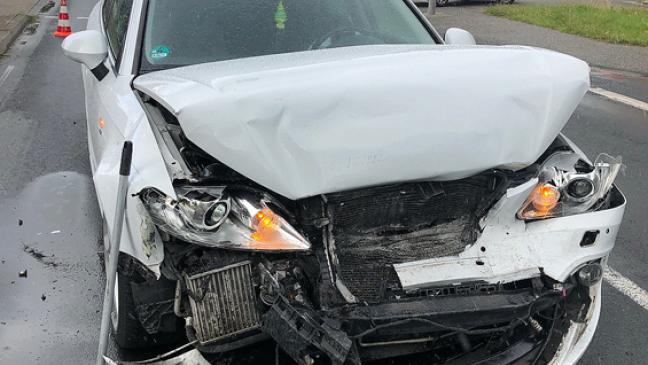 Hoher Schaden bei Auffahrunfall