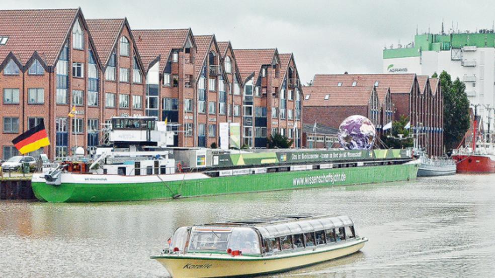 An Bord des umgebauten Frachtschiffes »MS Wissenschaft« ist eine Mitmach-Ausstellung zum Thema Bioökonomie zu sehen.  © Foto: Ammermann