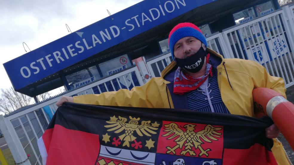 Kai Schoolmann aus Großheide hat das Benefizspiel angeschoben. Im Ostfriesland-Stadion, der Heimat von Kickers Emden, soll es stattfinden.  © Foto: privat