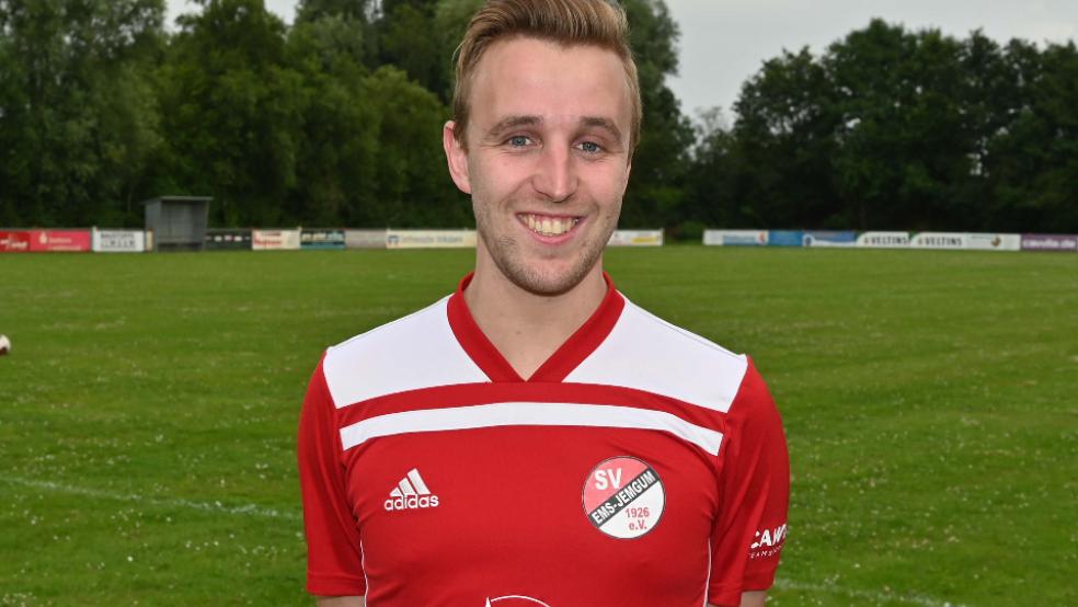 Lukas Boomgaarden brachte Jemgum in Führung.  © Foto: Bruins