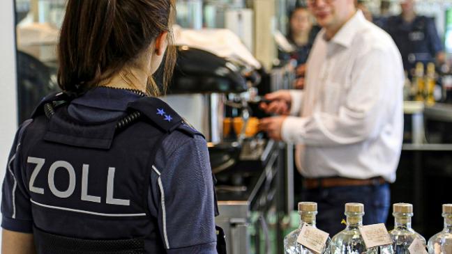 Zoll kontrolliert Hotels auf Ostfriesischen Inseln