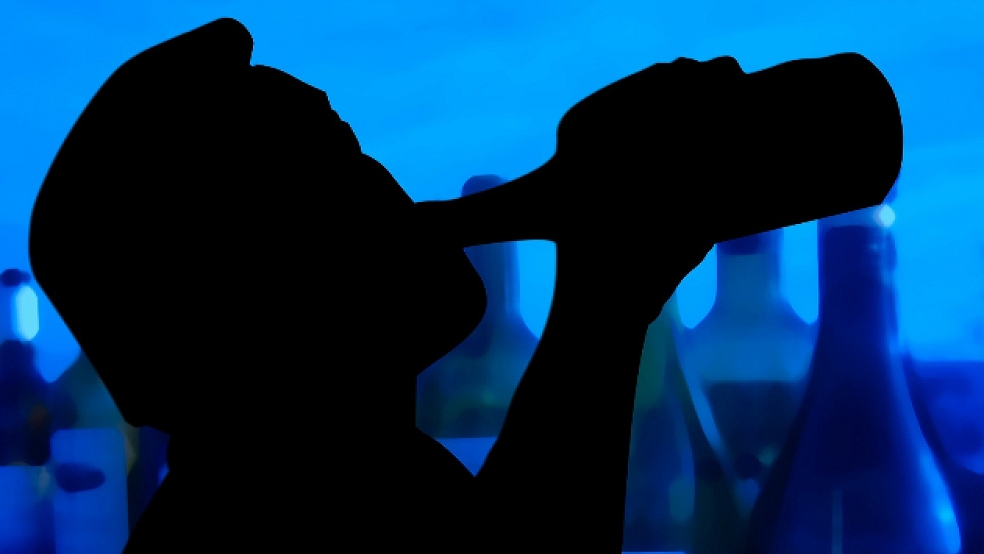 Wegen seiner erheblichen Alkoholisierung verbrachte der Mann die Nacht im Polizeigewahrsam. © Symbolfoto: Pixabay
