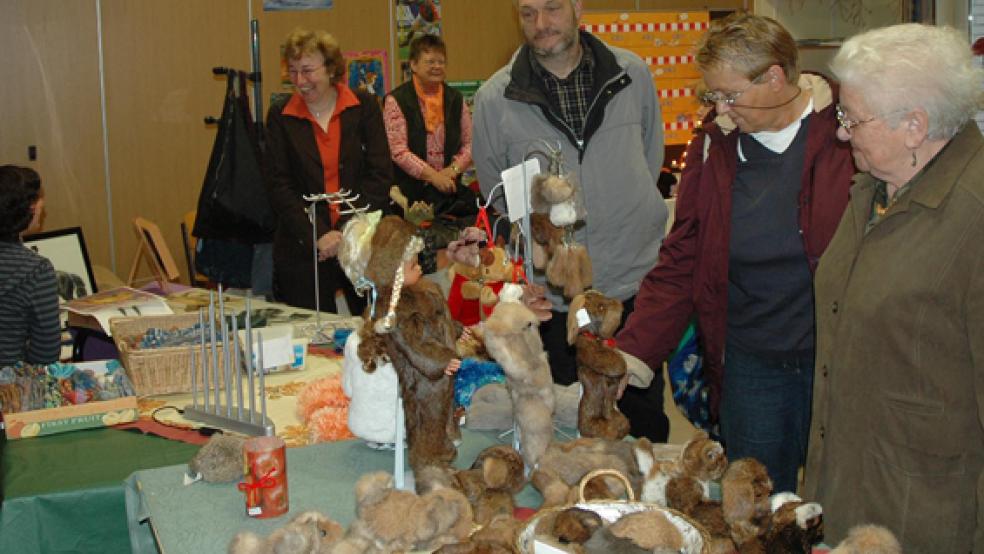 Die Hobbyausstellung in der Möhlenwarfer Grundschule, hier ein Archivbild, muss auch in diesem Jahr Corona-bedingt ausfallen. © Hoegen