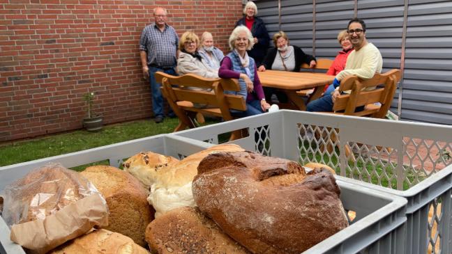 Spende erleichtert die Brotkorb-Ausgabe in Jemgum