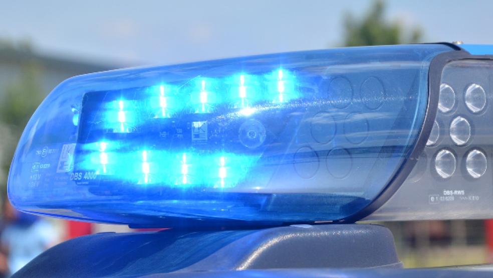 Ganz offenbar nicht mehr fahrtüchtig war eine junge Frau, die jetzt in Rhauderfehn mit ihrem Wagen von der Straße abkam. Sie hatte Glück im Unglück und blieb unverletzt. © Pixabay