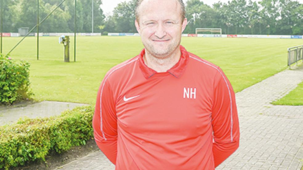 Jemgums Trainer Nils Hofmann war nach dem Spiel in Twixlum enttäuscht.  © Foto: Bruins