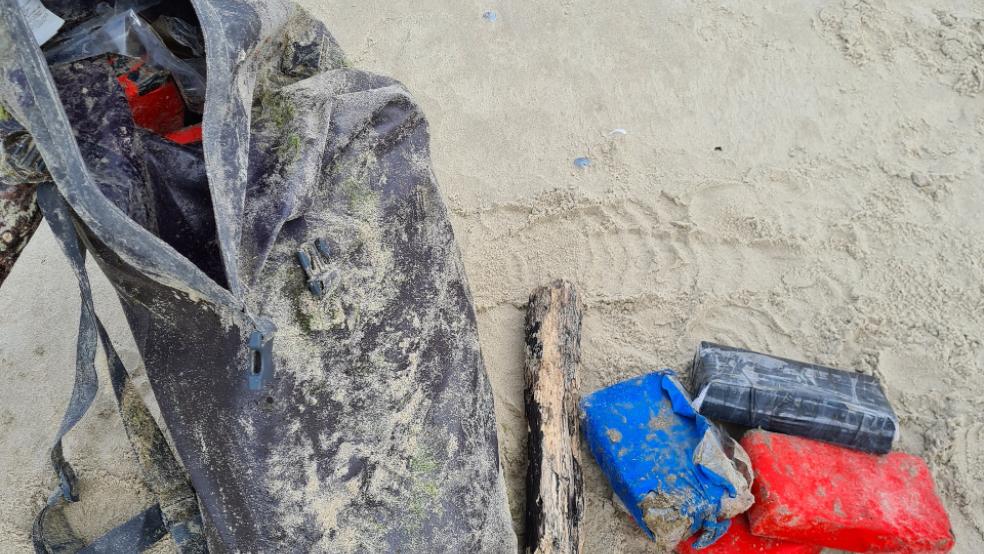 Woher die gefundenen Drogen stammen, ist derzeit noch unklar. © Feuerwehr Baltrum
