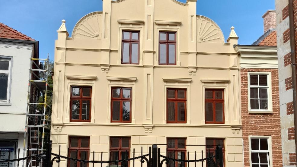In Weener können die sanierten Häuser Norderstraße 43 und 45 zum ersten und wohl einzigen Mal öffentlich besichtigt werden. © Foto: privat