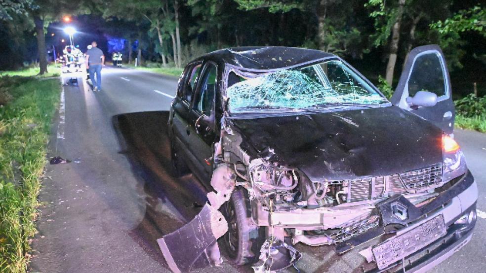 Das Auto der 19-jährigen Weeneranerin wurde beim Zusammenstoß schwer beschädigt. © Bruins