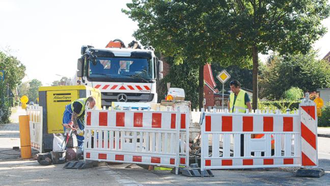 Kontrollschacht der Kanalisation wird saniert