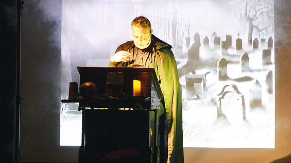 An zwei aufeinanderfolgenden Abenden im Zollhaus begeisterte Kai Kurgan mit seiner Sprachkunst.  © Foto: Ammermann