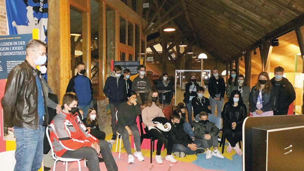 Bunder Oberschüler schauten sich auch Filme über das jüdische Leben in der Grenzregion an.  © Fotos: Hunken