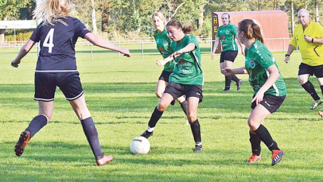 Leer 04/Bingum dominiert Stern nach Belieben