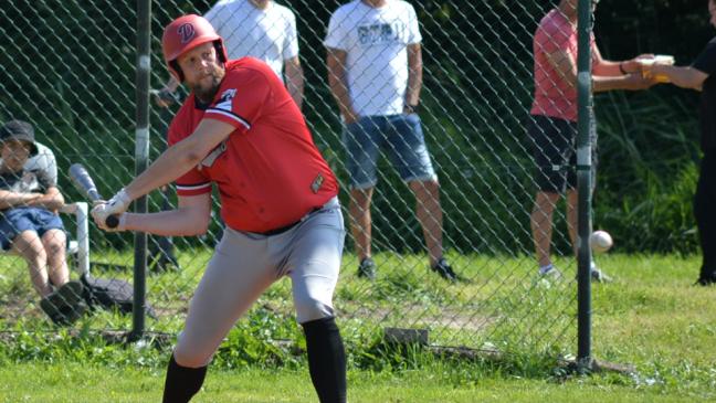 Jemgumer Defensive spielt beim Meister auf Augenhöhe